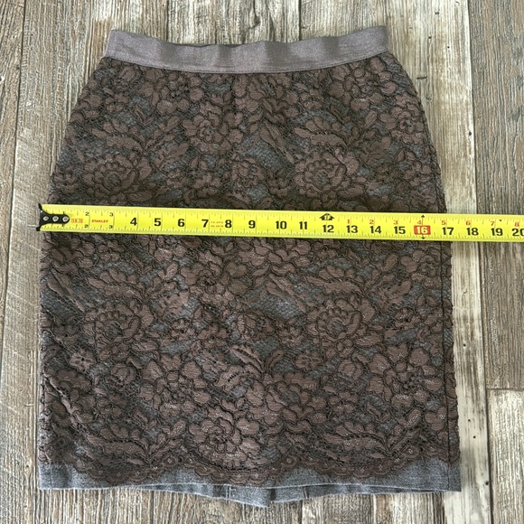 LOFT PETITE BEAUTIFUL LACE BROWN SKIRT, SIZE, 00P - Picture 8 of 9